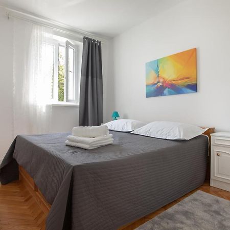 Apartamento Apartman Rakic Makarska Exterior foto